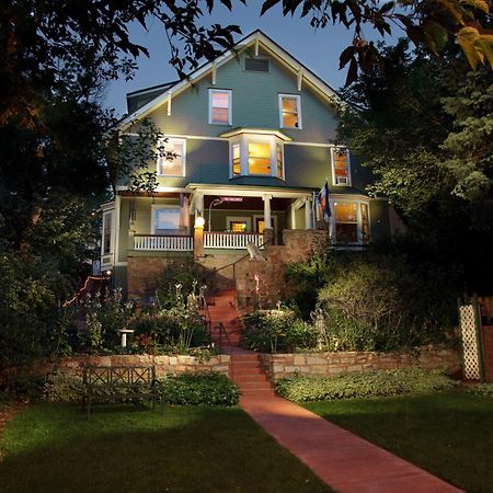 Avenue Hotel Bed And Breakfast マニトゥー・スプリングス エクステリア 写真